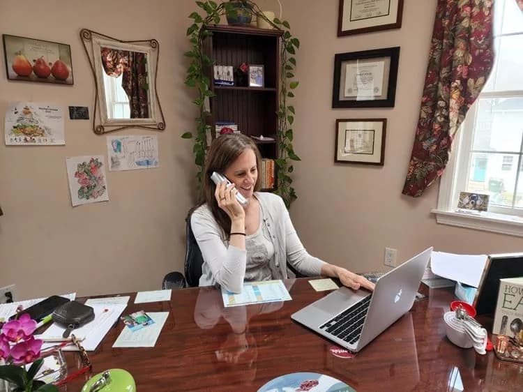 Romely Ritoli, Registered Dietitian, working at her West Hartford office